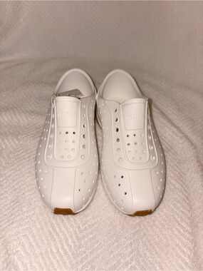 Native White Kids Slip-On Sneakers with Tan Heel Tabs